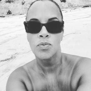 Meet your Posher, Avril